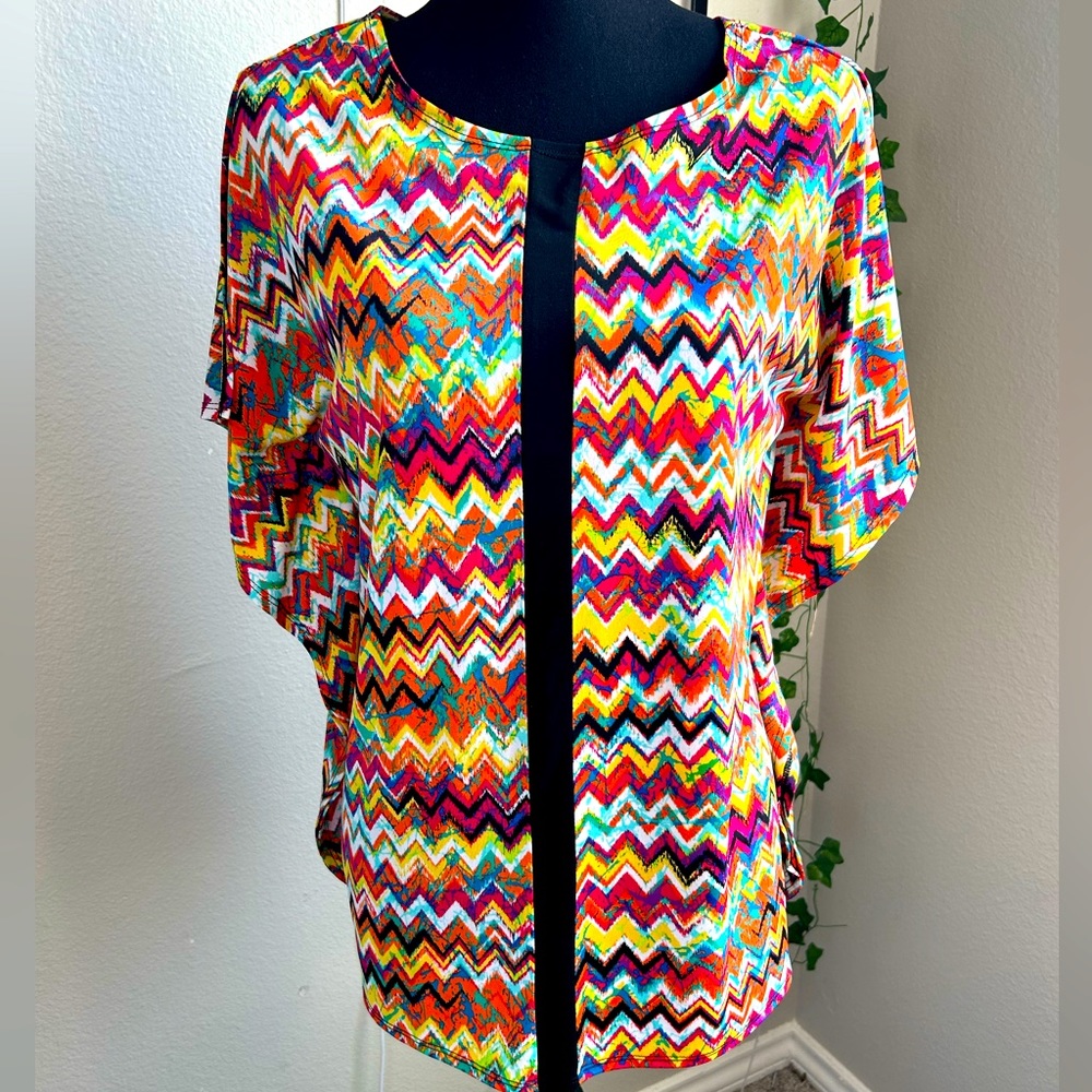 Ava & Grace Vibrant Chevron Top